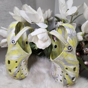 Crocs Unisex-Adult Marbled Tie die Clogs New